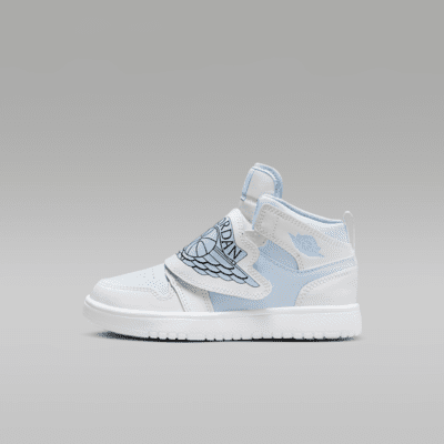 Sky Jordan 1 Younger Kids' Shoe. Nike LU